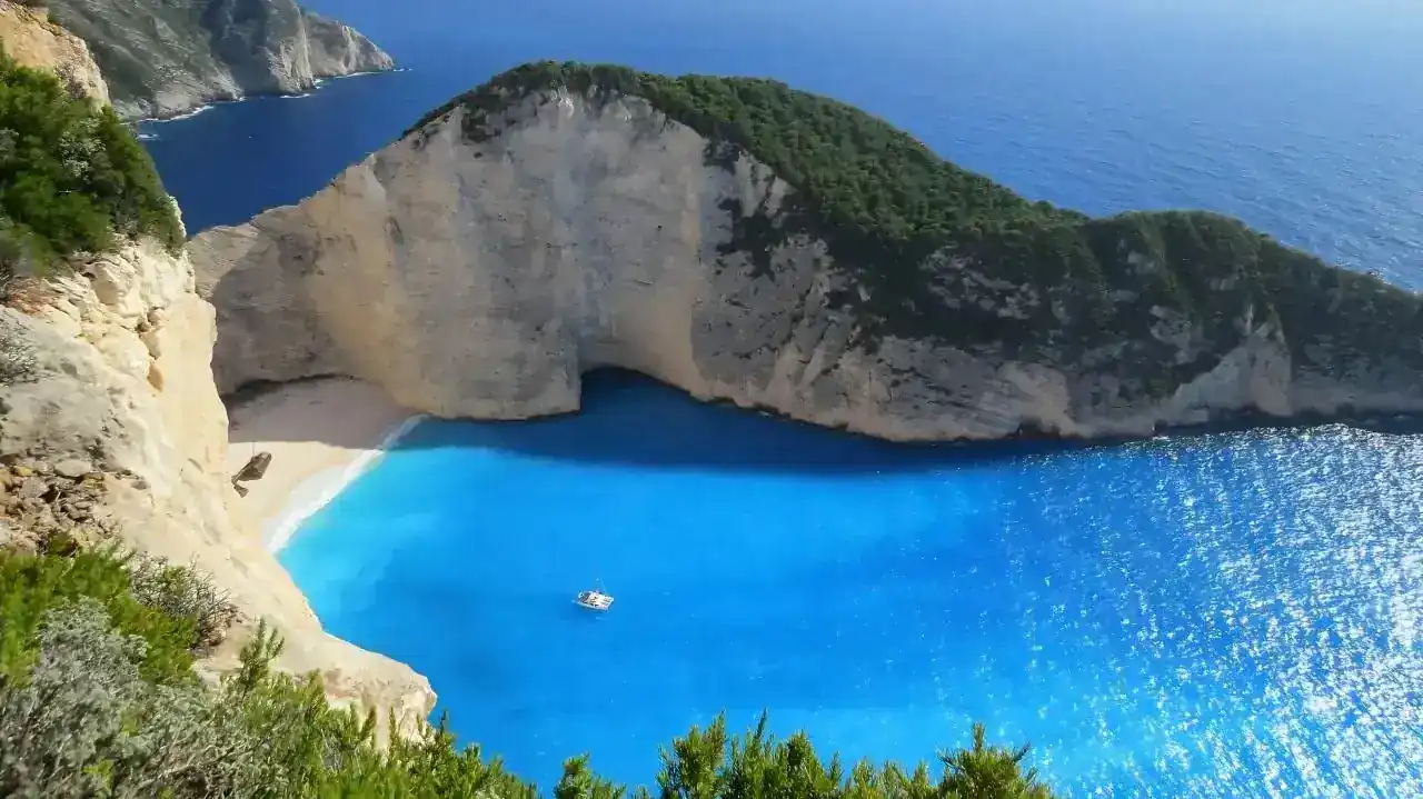 Beyond the Crowds: Exploring the Peloponnese, Greece
